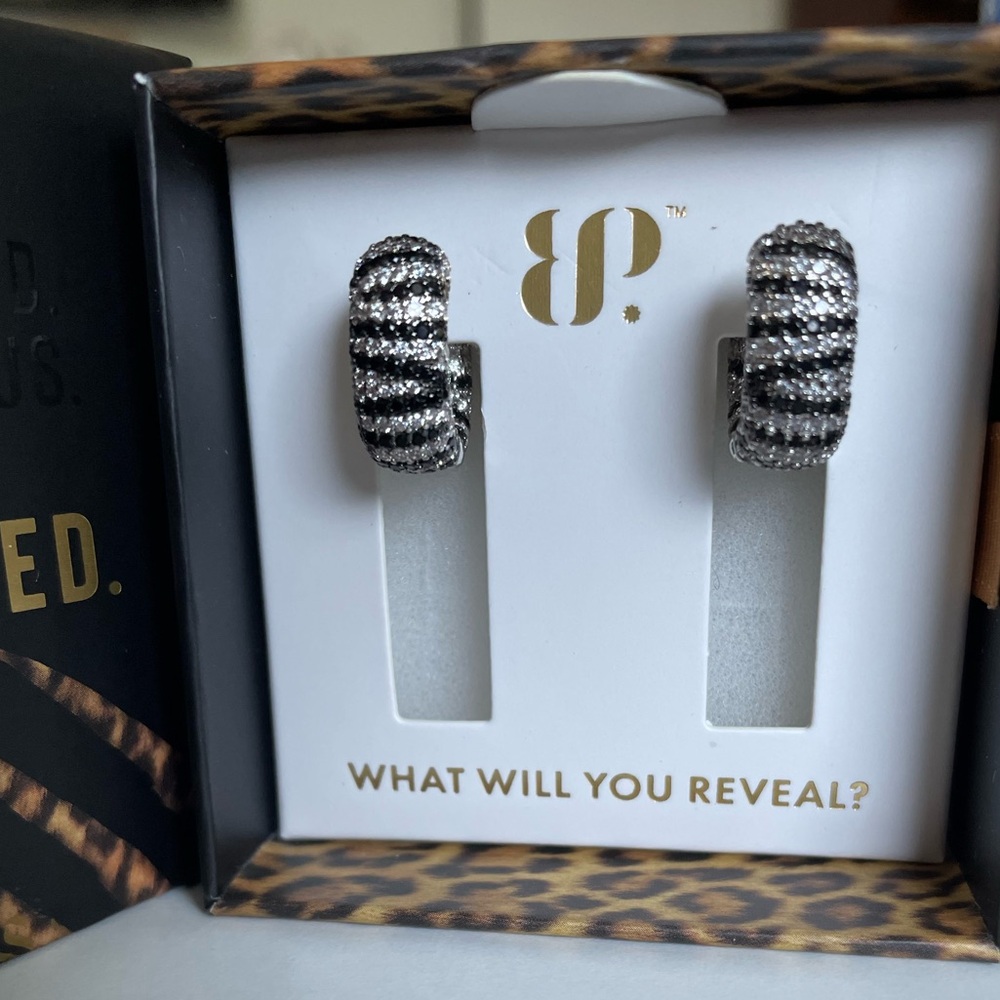 Bomb Party Camouflage Couture ER53331